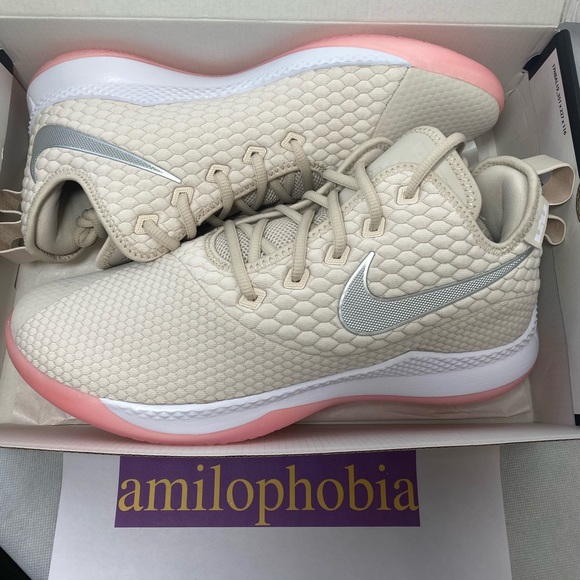 lebron witness 3 beige